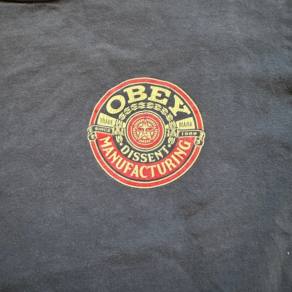 Obey dark blue shirt - Picture 2 of 4